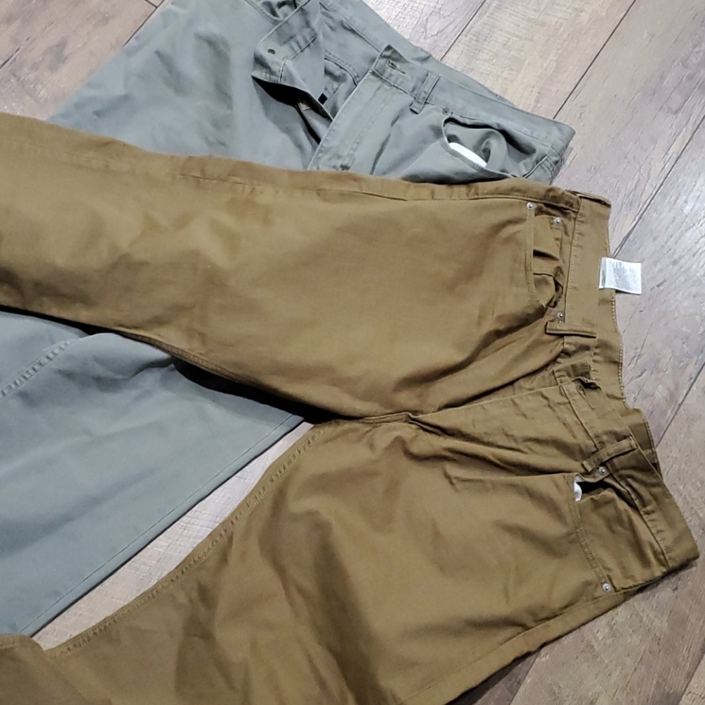 2 pair of men's pants..Levi's & Ralph Lauren